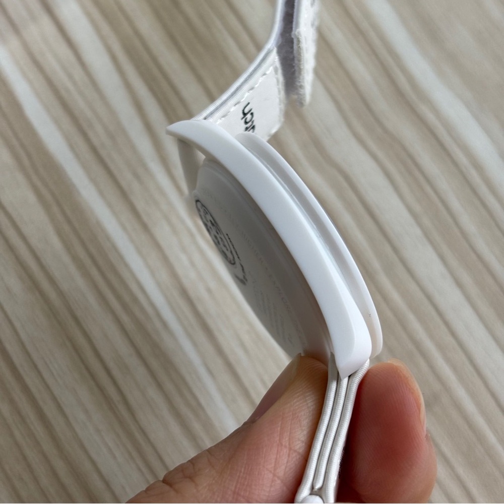 Omega white battery watch - Picture 4 of 9